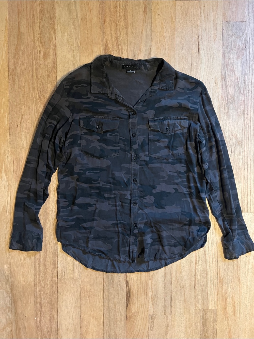 Sanctuary Women's Camo Button-Front Shirt - Olive & Black